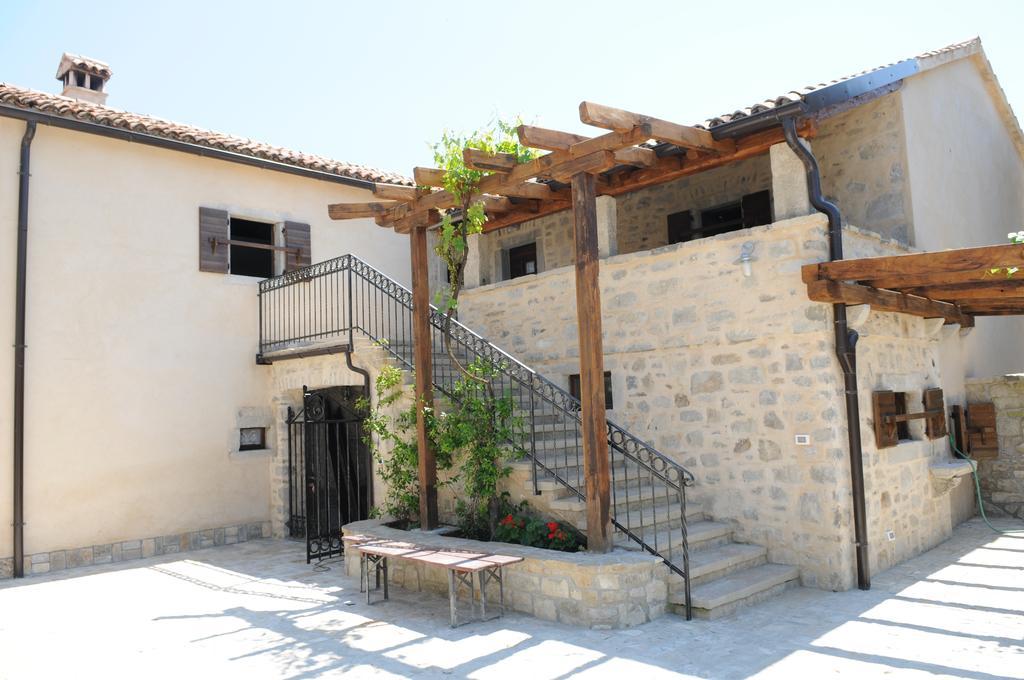 Holiday Homes Poli Svetega Antona Gracisce Room photo